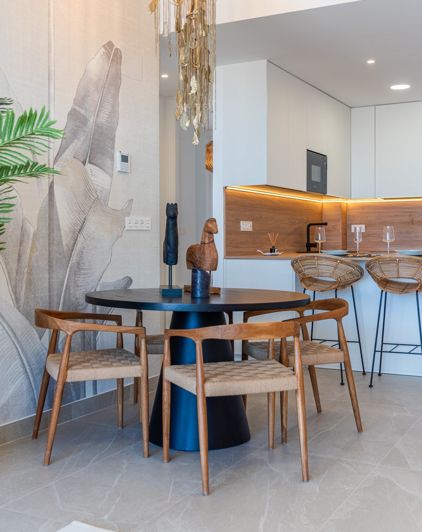 Image No.14-2 Bed Apartment for sale