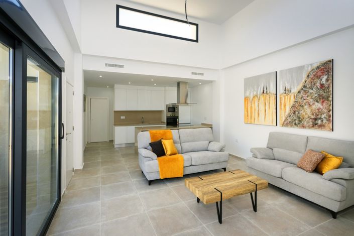 Image No.11-3 Bed Townhouse for sale