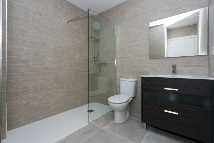 Image No.29-3 Bed Townhouse for sale