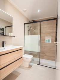 1447-661320-78d1f4f8b6655591b02d22fabb36a692d