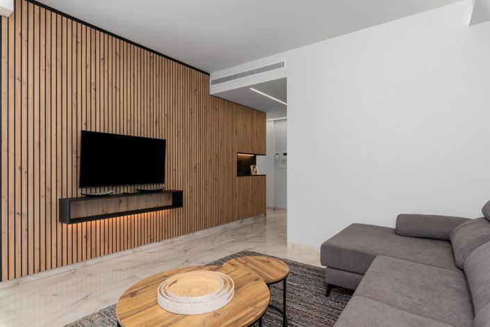 Image No.29-3 Bed Villa for sale