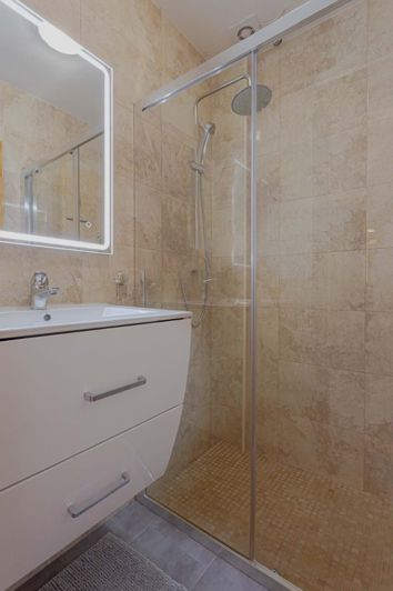 Image No.18-3 Bed Villa for sale