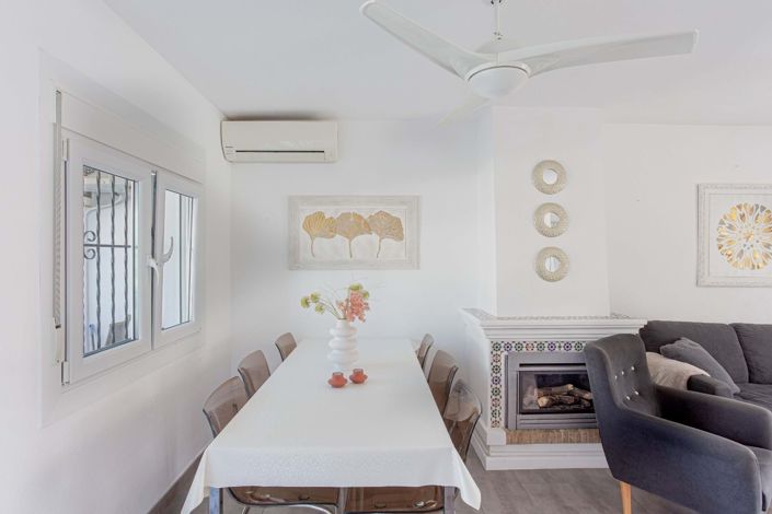 Image No.6-3 Bed Villa for sale