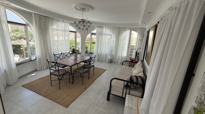 Image No.4-3 Bed Villa for sale