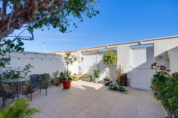 Image No.3-3 Bed Townhouse for sale