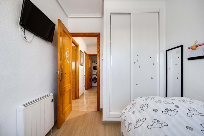 Image No.30-3 Bed Townhouse for sale