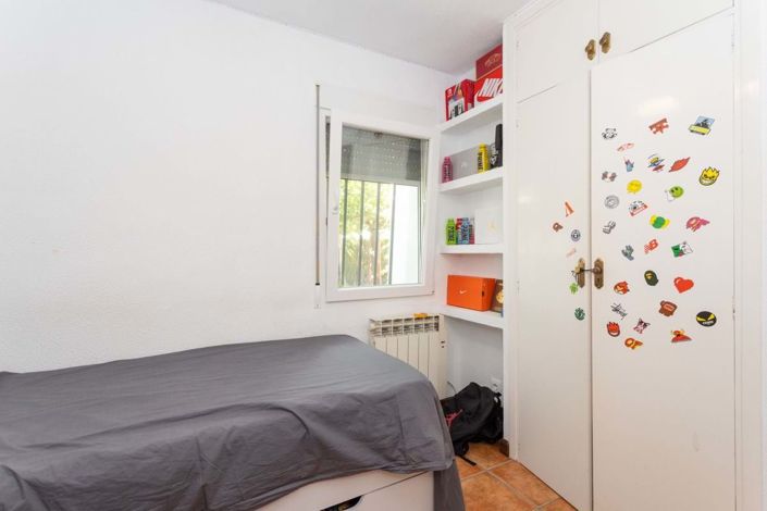 Image No.15-4 Bed Townhouse for sale