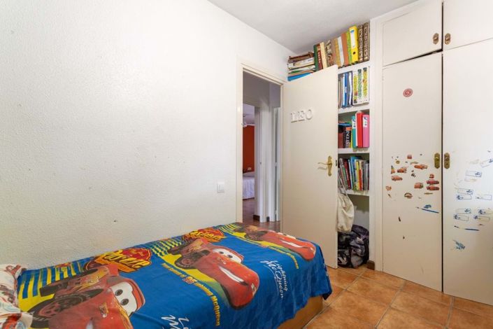 Image No.23-4 Bed Townhouse for sale