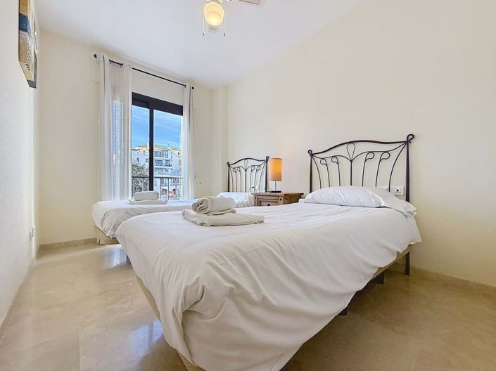 Image No.37-2 Bed Apartment for sale