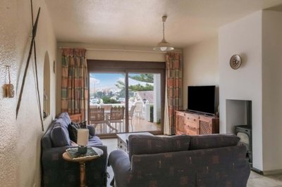 1447-659776-78d1f4f8b6655591b02d22fabb36a692d