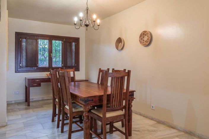 Image No.17-3 Bed Townhouse for sale