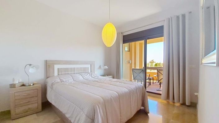 Image No.10-3 Bed Apartment for sale