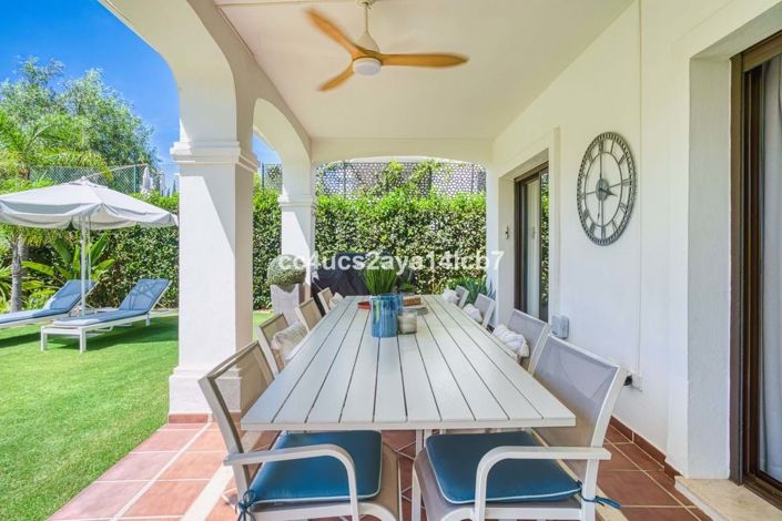 Image No.8-3 Bed Villa for sale