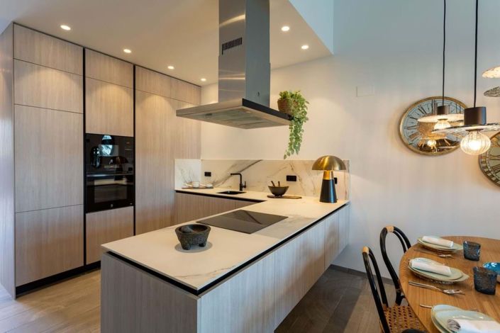 Image No.14-3 Bed Semi-Detached for sale