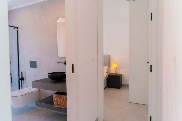 Image No.33-3 Bed Villa for sale