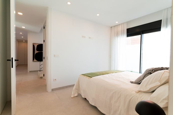 Image No.35-3 Bed Villa for sale