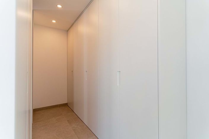 Image No.45-3 Bed Villa for sale