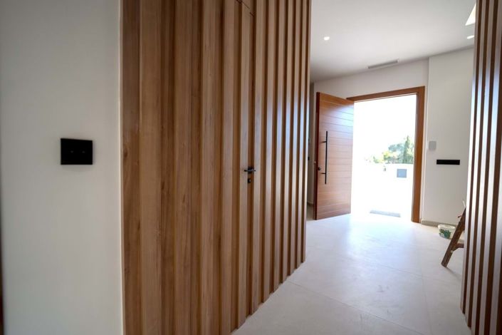 Image No.33-4 Bed Villa for sale