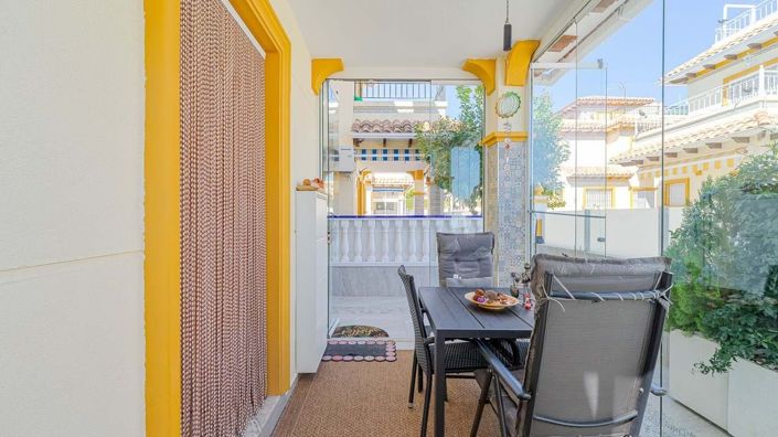 Image No.11-2 Bed Townhouse for sale