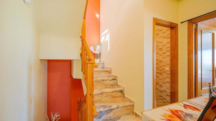 Image No.30-2 Bed Townhouse for sale