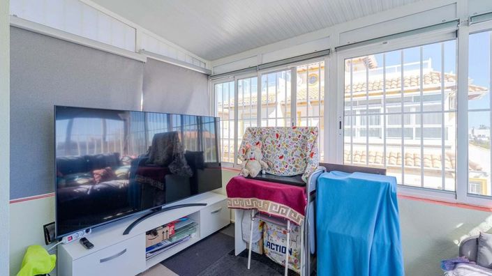 Image No.44-2 Bed Townhouse for sale