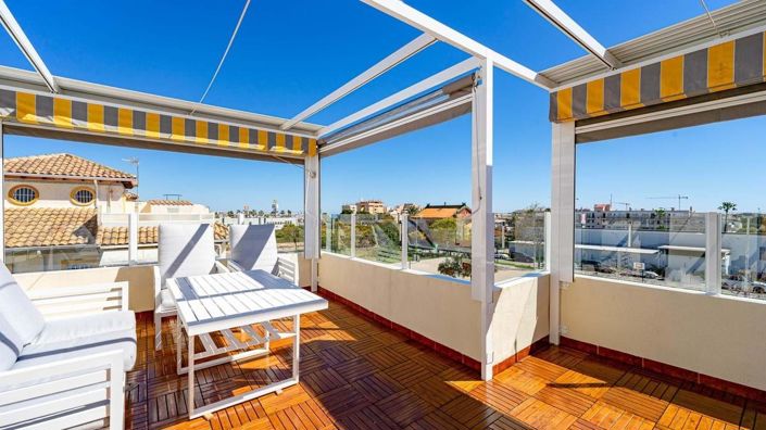 Image No.49-2 Bed Townhouse for sale