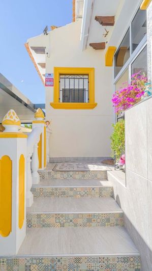 Image No.9-2 Bed Townhouse for sale