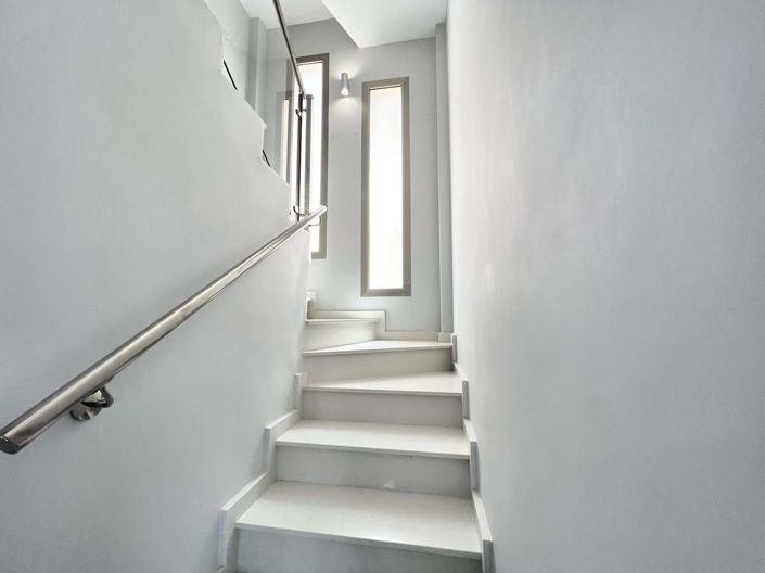 Image No.20-4 Bed Villa for sale