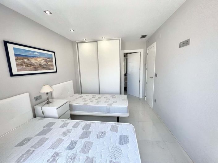 Image No.22-4 Bed Villa for sale