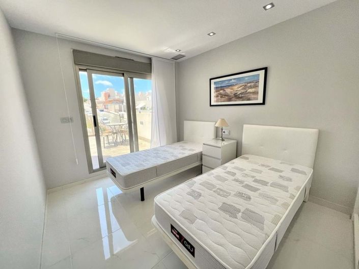 Image No.23-4 Bed Villa for sale