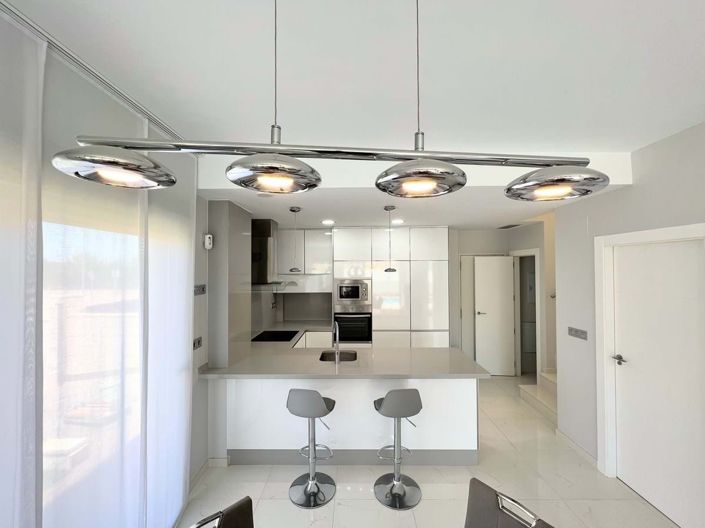 Image No.7-4 Bed Villa for sale