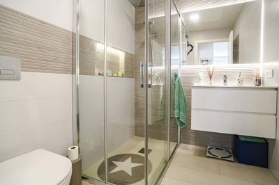 1447-661483-78d1f4f8b6655591b02d22fabb36a692d