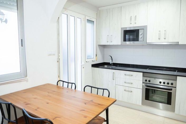 Image No.6-4 Bed Townhouse for sale