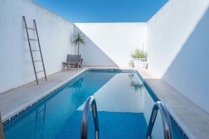 Image No.3-4 Bed Townhouse for sale