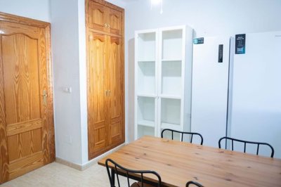 1447-661479-78d1f4f8b6655591b02d22fabb36a692d