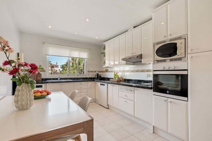 Image No.8-2 Bed Penthouse for sale