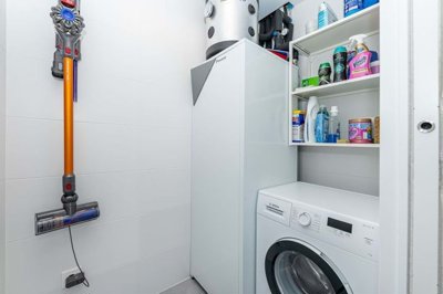 1447-661510-78d1f4f8b6655591b02d22fabb36a692d