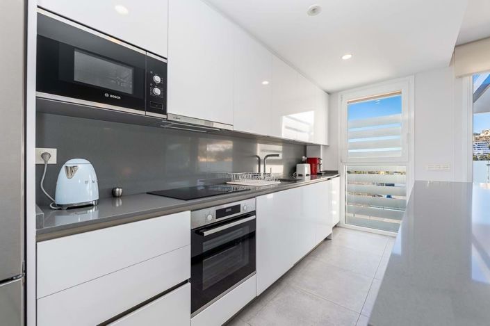 Image No.7-3 Bed Apartment for sale