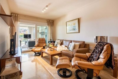 1447-661511-78d1f4f8b6655591b02d22fabb36a692d