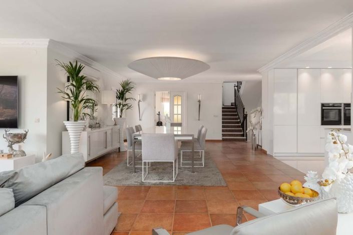 Image No.6-4 Bed Villa for sale