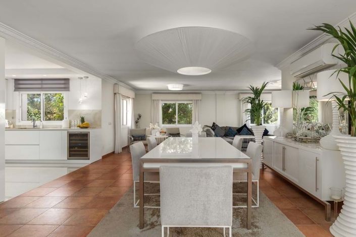 Image No.8-4 Bed Villa for sale