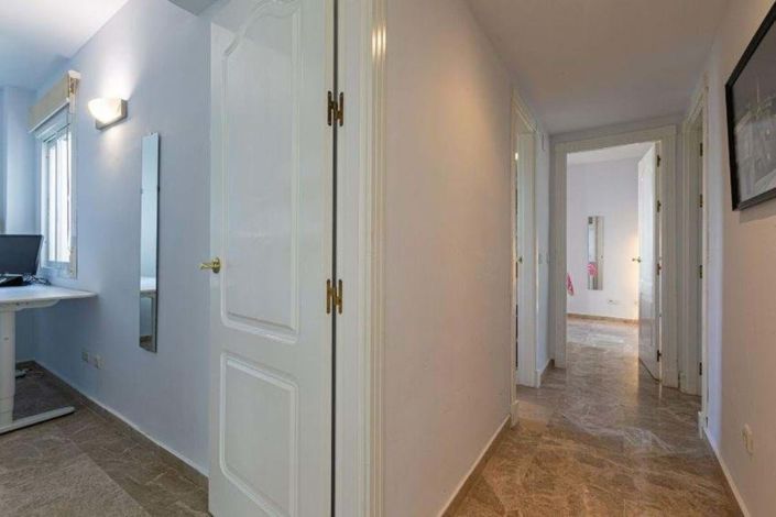 Image No.35-3 Bed Apartment for sale