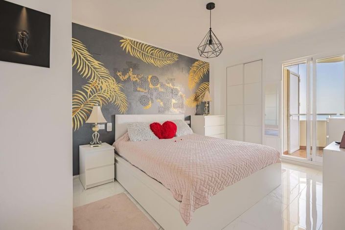 Image No.10-2 Bed Apartment for sale