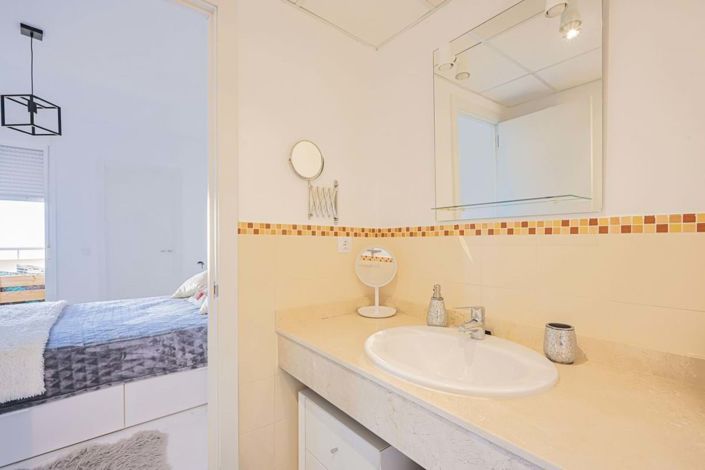 Image No.13-2 Bed Apartment for sale