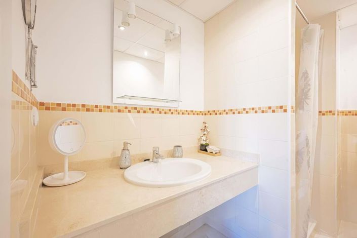 Image No.14-2 Bed Apartment for sale