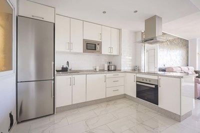 1447-661490-78d1f4f8b6655591b02d22fabb36a692d