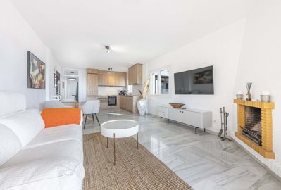 1447-661496-78d1f4f8b6655591b02d22fabb36a692d