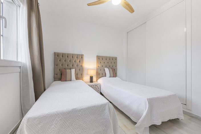 Image No.21-2 Bed Apartment for sale