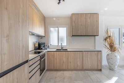 1447-661496-78d1f4f8b6655591b02d22fabb36a692d