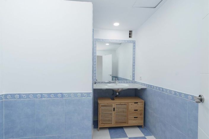 Image No.13-2 Bed Apartment for sale